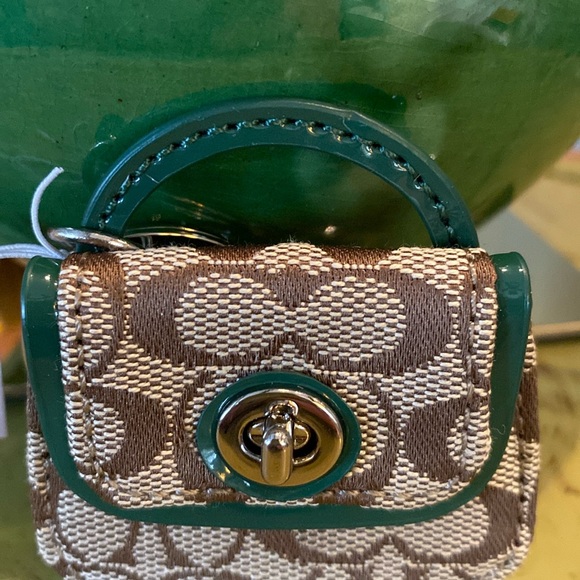 NWTO COACH Green Patent Leather & Canvas Mini Handbag Purse Charm/Key Ring - Picture 2 of 7